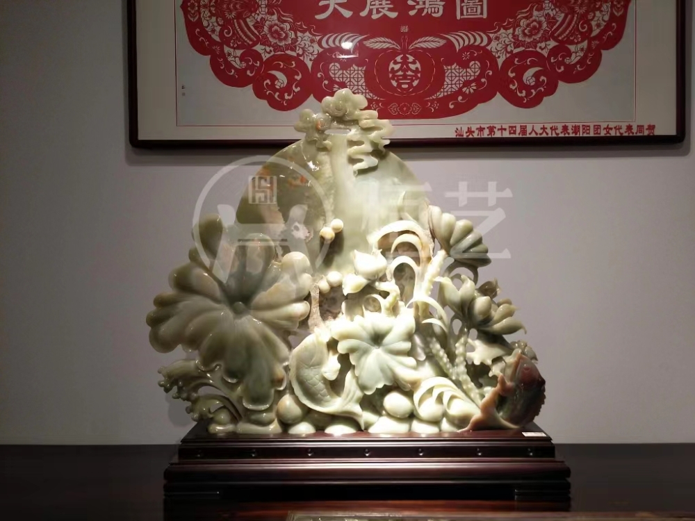 古青玉年年有余 翡翠玉