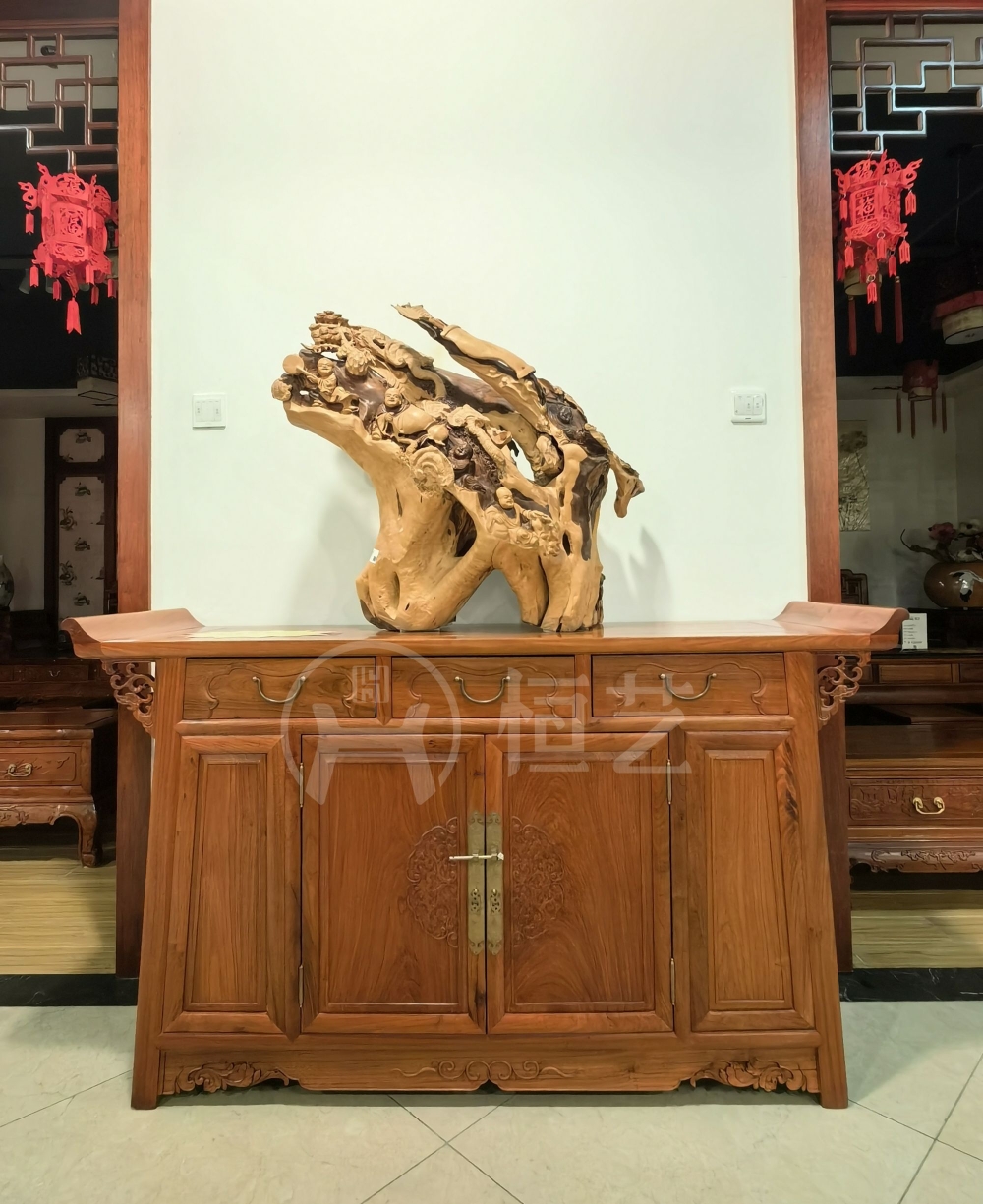 三联柜  大果紫檀